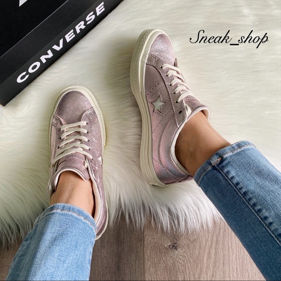 Converse Shoes - NWT Converse One Star OX Rust Rin